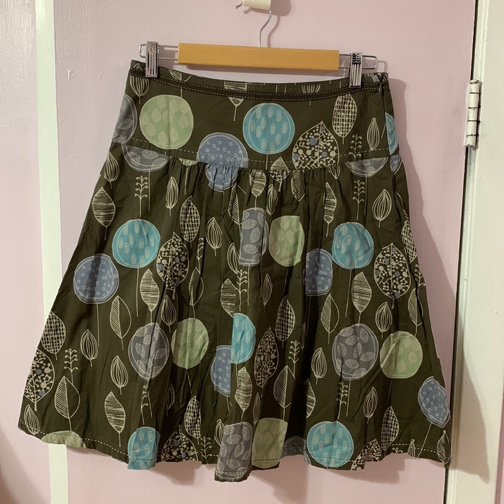 3/25$ Esprit skirt size 4